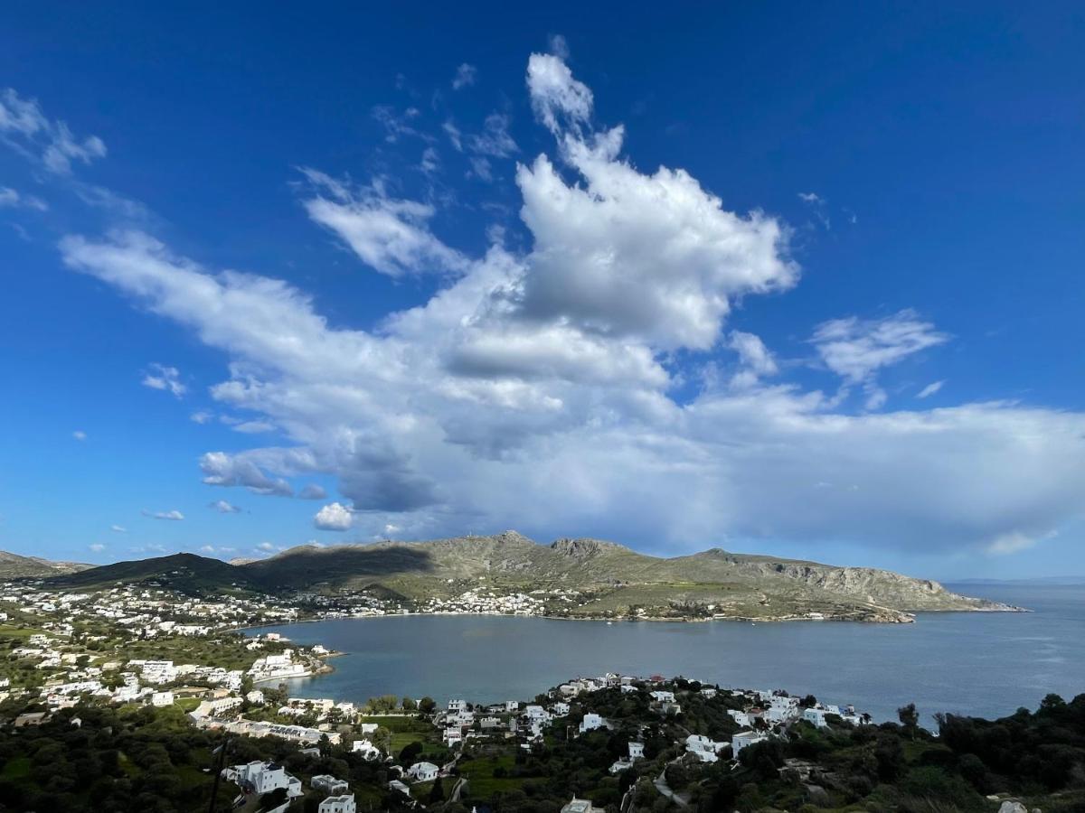 The Velanidies - Οι Βελανιδιές Agia Marina Exterior foto