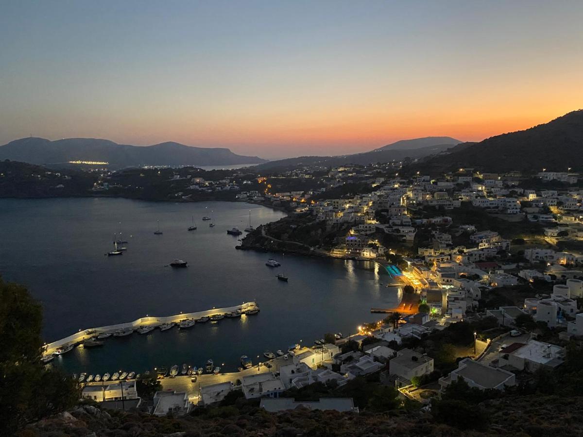 The Velanidies - Οι Βελανιδιές Agia Marina Exterior foto
